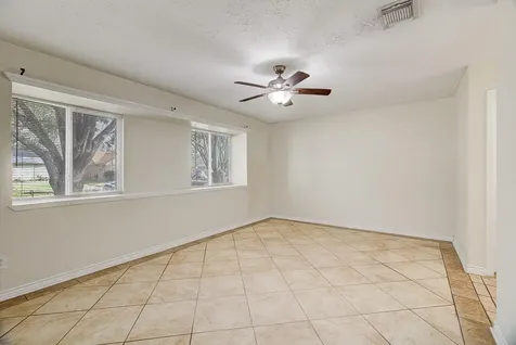 7515 Shoshone Drive Baytown TX 77521