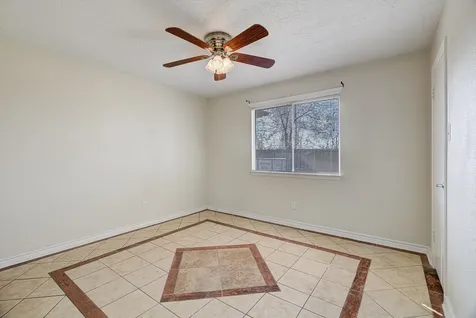 7515 Shoshone Drive Baytown TX 77521
