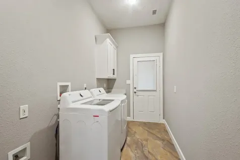 35 Susan Drive Cleveland TX 77327