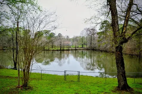 35 Susan Drive Cleveland TX 77327