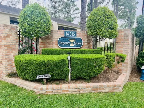 14515 Wunderlich Drive 703 Houston TX 77069