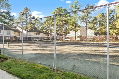 14515 Wunderlich Drive 703 Houston TX 77069