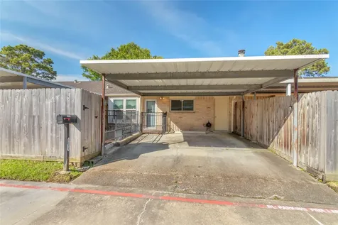 3876 Laura Leigh Drive Friendswood TX 77546