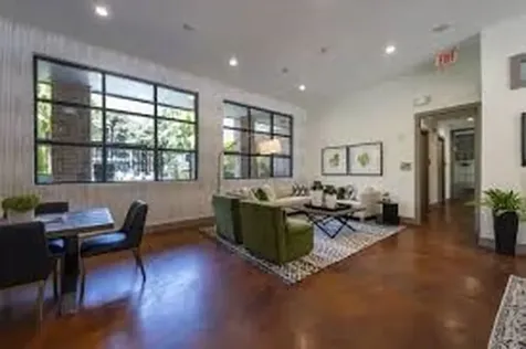 2222 Smith Street 106 Houston TX 77002