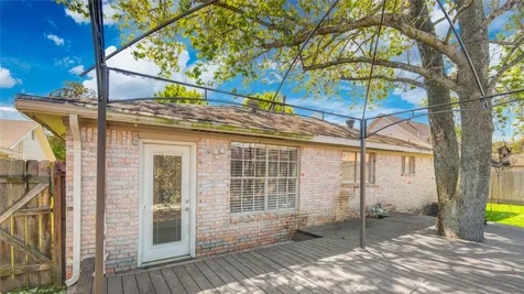 9402 Val Verde Street Houston TX 77063