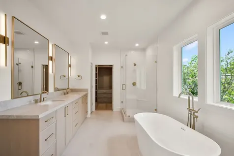 1109 Tabor Street Houston TX 77009
