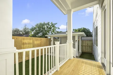 1109 Tabor Street Houston TX 77009