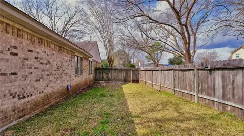 2915 Mesquite Drive Sugar Land TX 77479