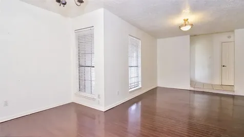 2915 Mesquite Drive Sugar Land TX 77479