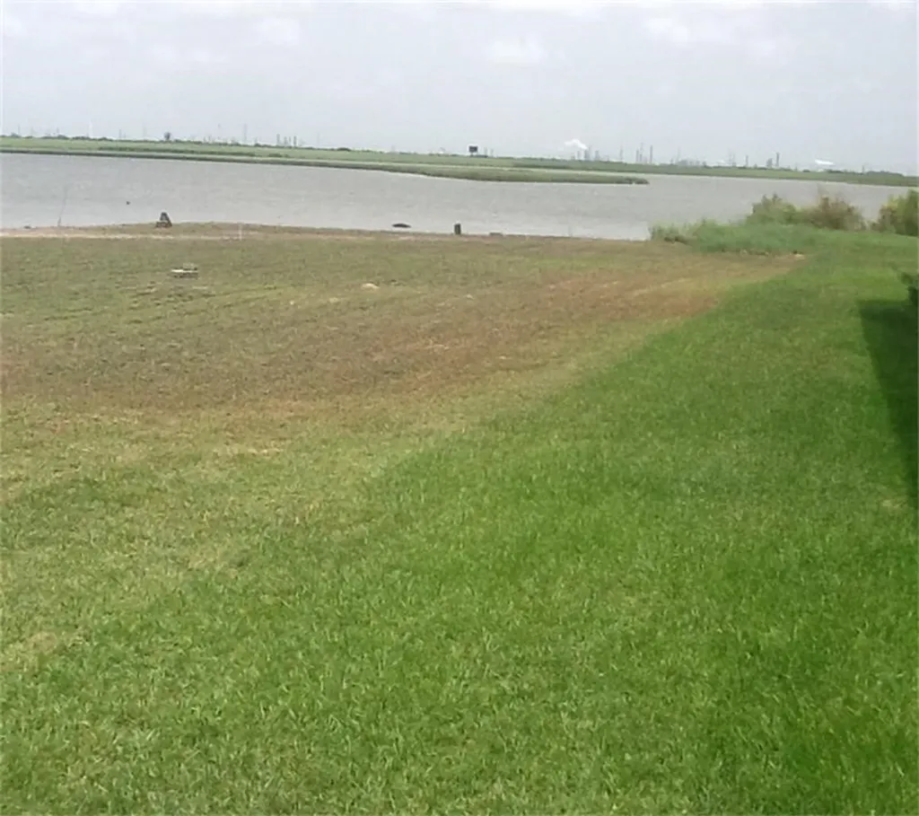 4612 Warren Lot 3 Hitchcock TX 77563