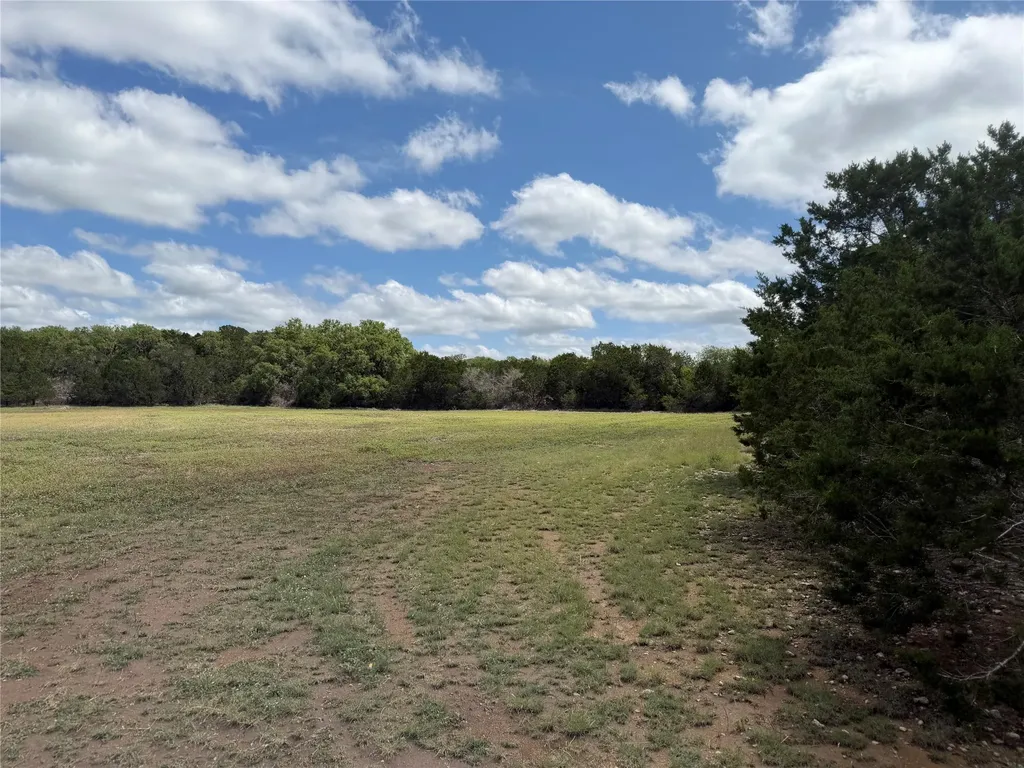 475 Oakridge Lane Pipe Creek TX 78063