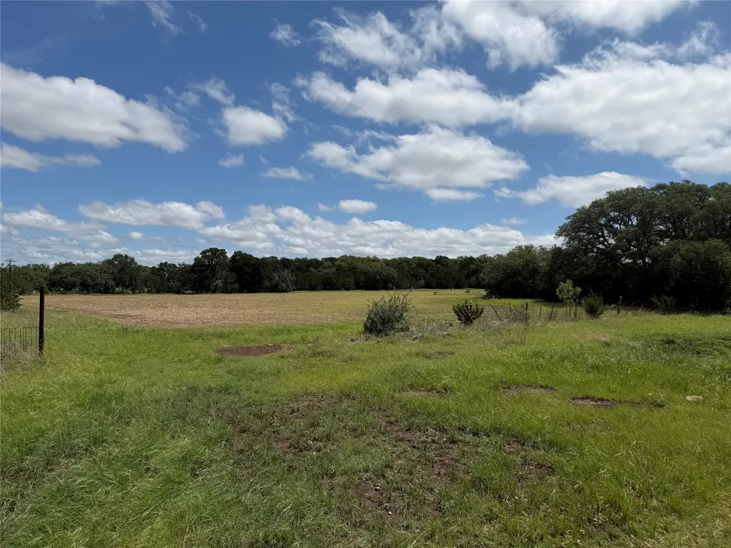 475 Oakridge Lane Pipe Creek TX 78063