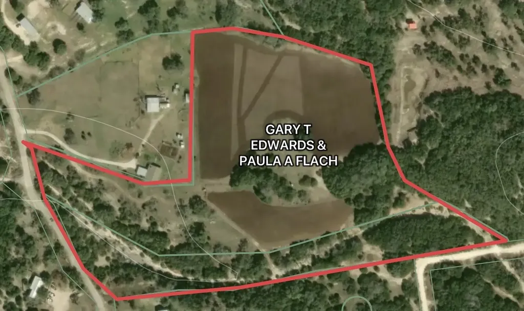 475 Oakridge Lane Pipe Creek TX 78063