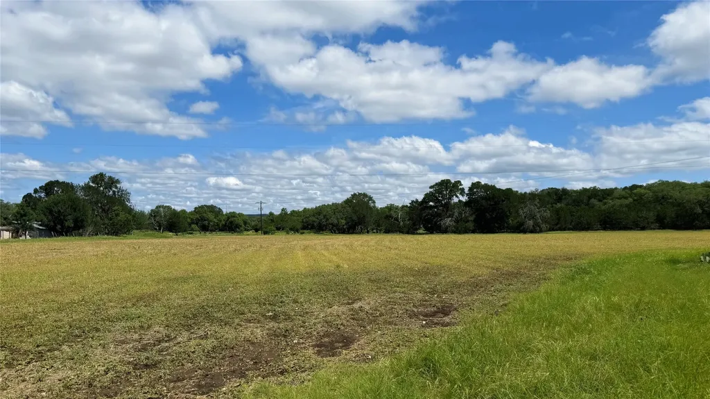 475 Oakridge Lane Pipe Creek TX 78063