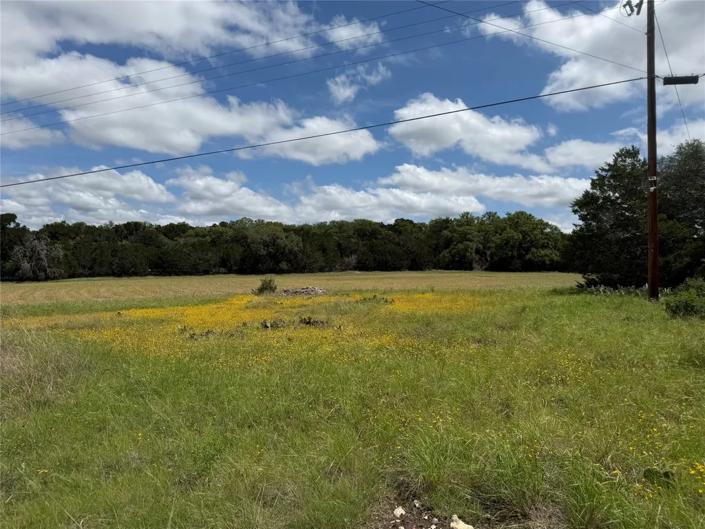 475 Oakridge Lane Pipe Creek TX 78063