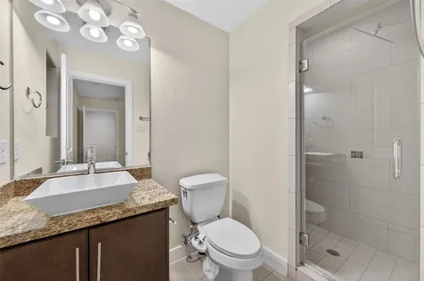 4608 Nett Street C Houston TX 77007