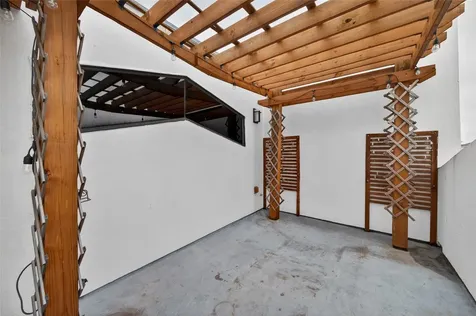 4608 Nett Street C Houston TX 77007