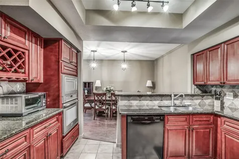246 Litchfield Lane Houston TX 77024