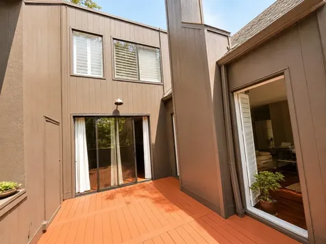 246 Litchfield Lane Houston TX 77024