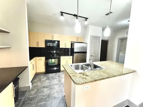 3660 Richmond Avenue 309 Houston TX 77046