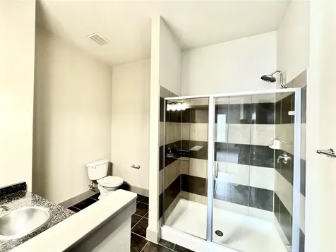 3660 Richmond Avenue 309 Houston TX 77046