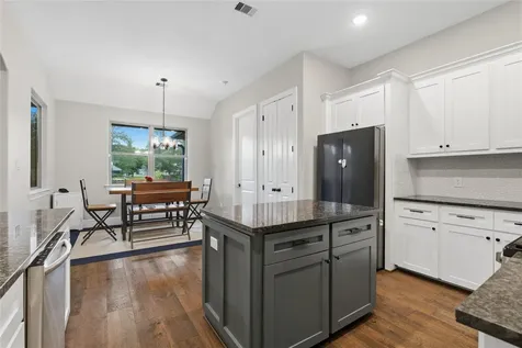 1002 Four Fountains Street New Caney TX 77357