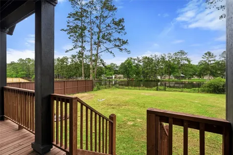 1002 Four Fountains Street New Caney TX 77357