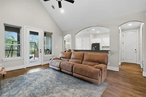 1002 Four Fountains Street New Caney TX 77357
