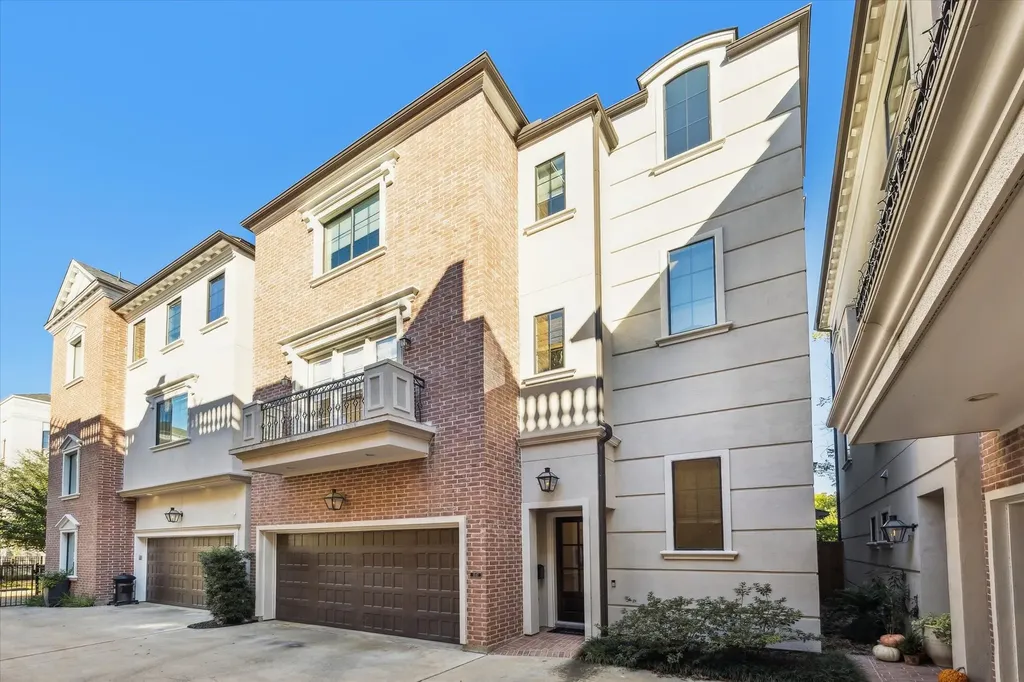 1547 Nevada Street Houston TX 77006