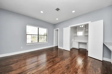 5710 Cornish Street 3 Houston TX 77007