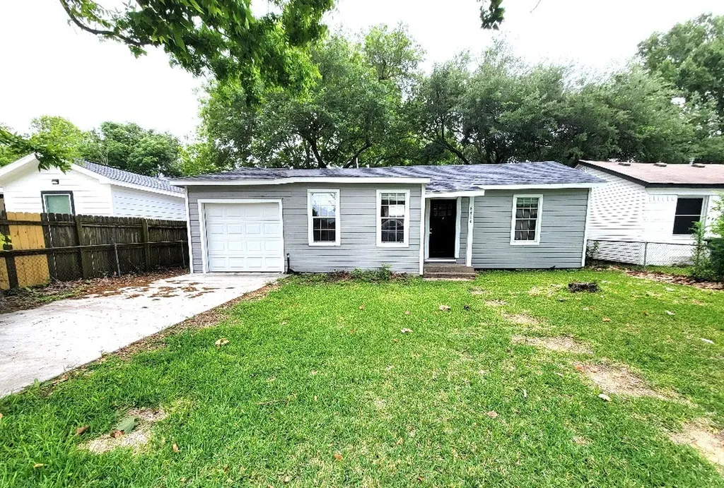 6614 Park Avenue Texas City TX 77591