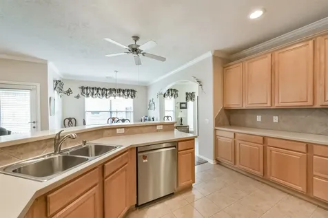 2409 Ameno Drive Pearland TX 77581