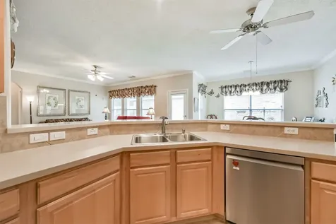 2409 Ameno Drive Pearland TX 77581