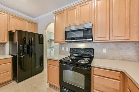 2409 Ameno Drive Pearland TX 77581