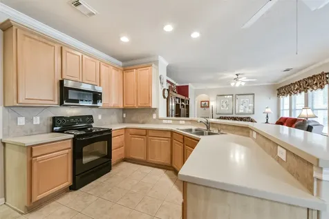 2409 Ameno Drive Pearland TX 77581