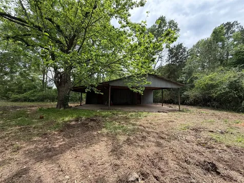 4831 Menard Chapel Road Livingston TX 77351