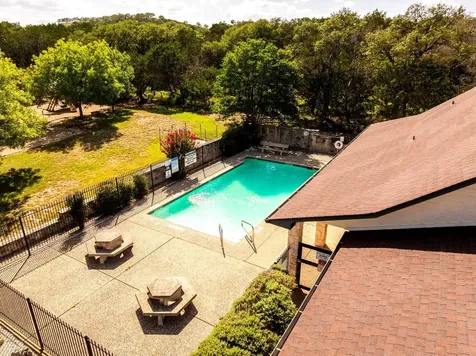 706 Oak Valley Drive Kerrville TX 78028