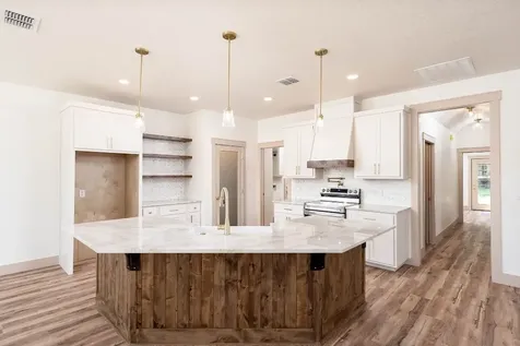 706 Oak Valley Drive Kerrville TX 78028