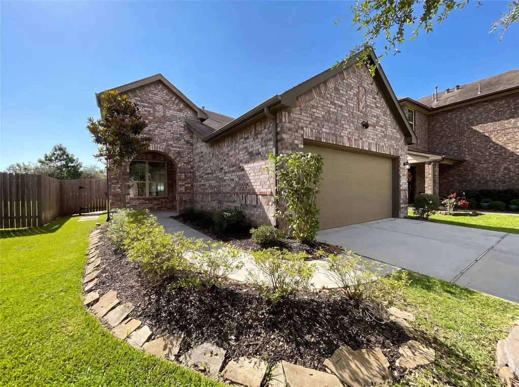 18813 Genova Bay Court New Caney TX 77357