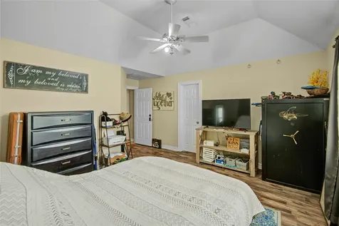 1000 Cardinal Drive Richwood TX 77566