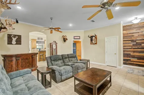 1000 Cardinal Drive Richwood TX 77566