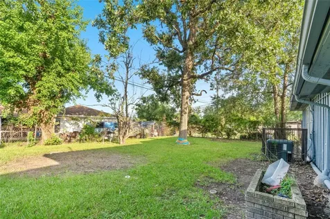 10502 Royal Oaks Drive Houston TX 77016