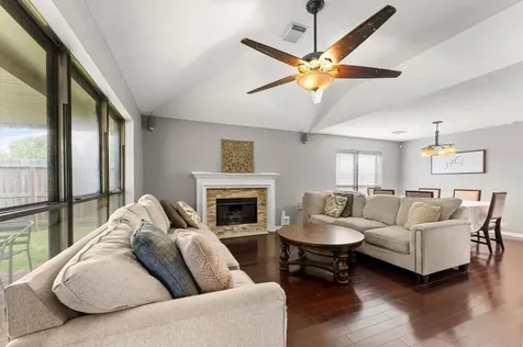 10822 Spruce Drive S La Porte TX 77571