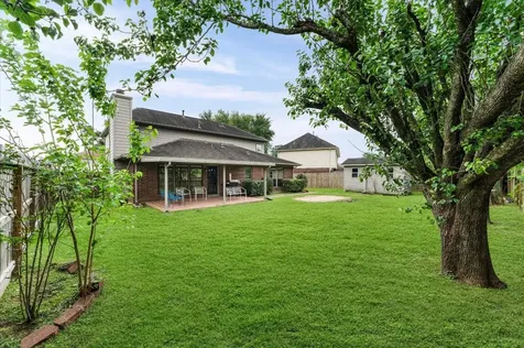 10822 Spruce Drive S La Porte TX 77571