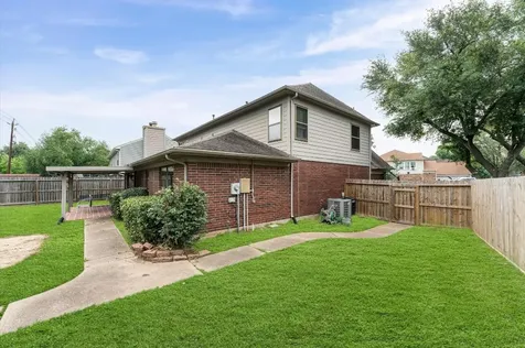 10822 Spruce Drive S La Porte TX 77571