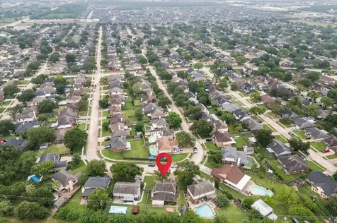 10822 Spruce Drive S La Porte TX 77571