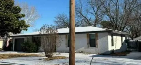 1109 Nugent Street Bowie TX 76230