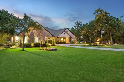 9426 Deer Path Lane Magnolia TX 77354