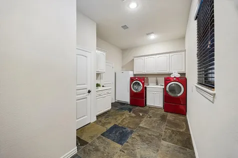 9426 Deer Path Lane Magnolia TX 77354
