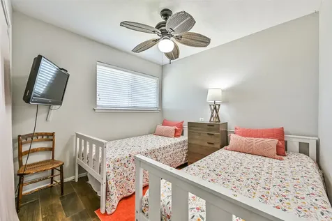 908 Calico Jack Cove Galveston TX 77554